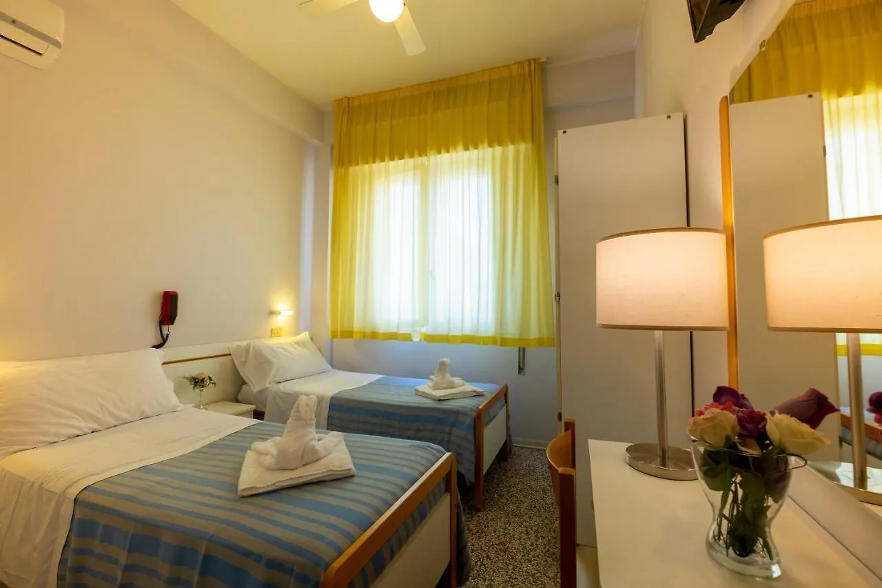 Hotel Giumer Rimini Olaszország