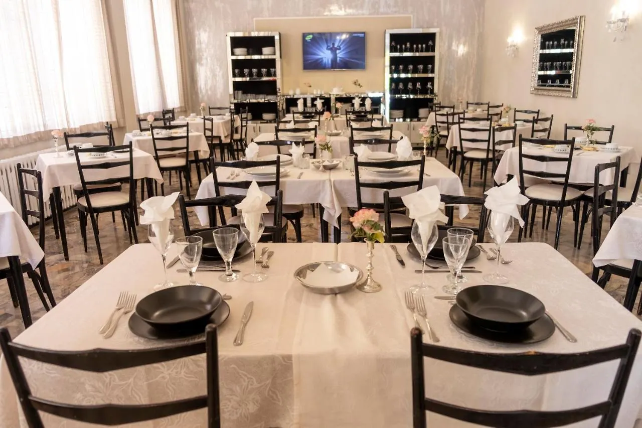 Hotel Giumer Rimini