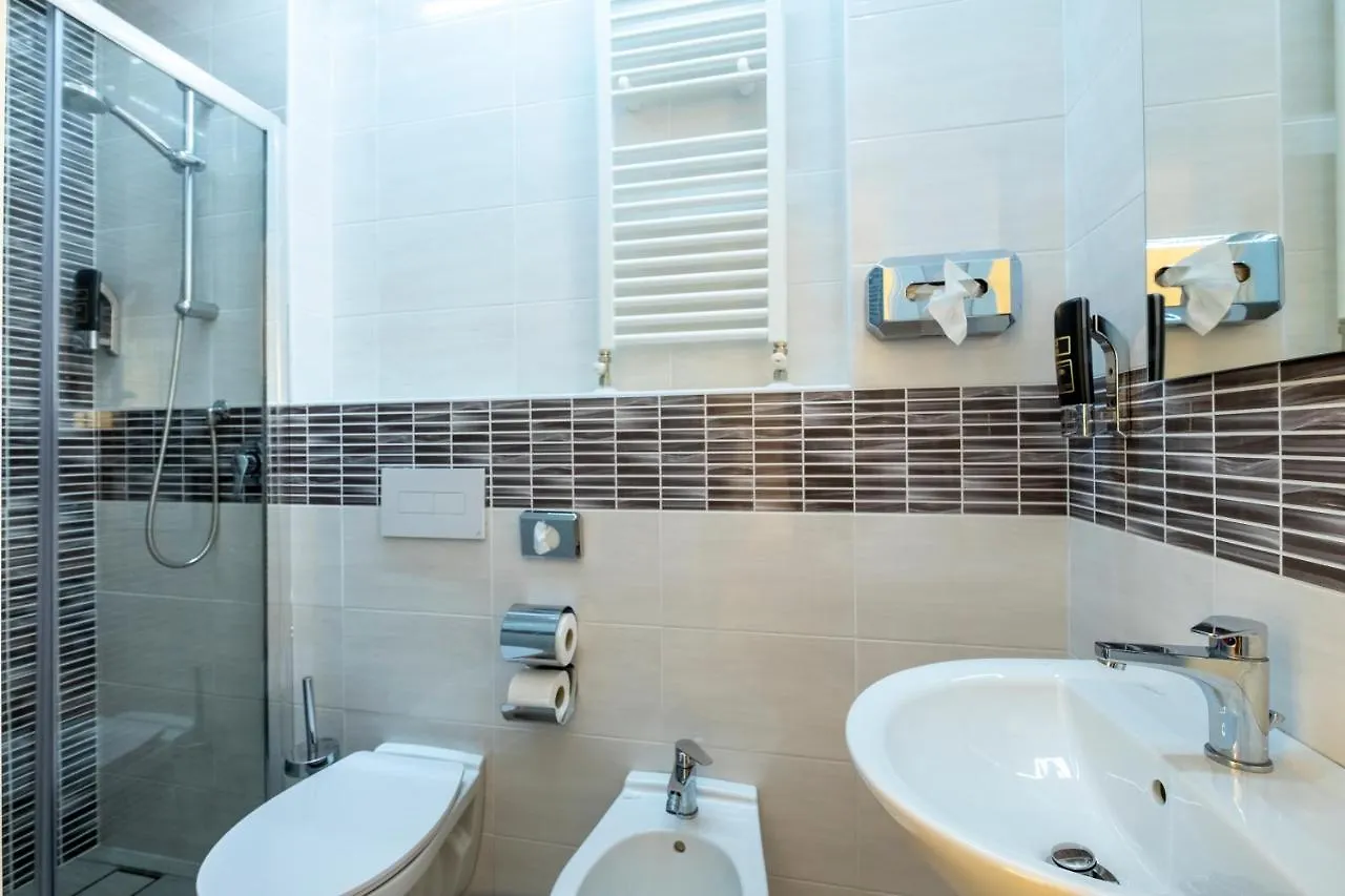 Hotel Giumer Rimini Olaszország