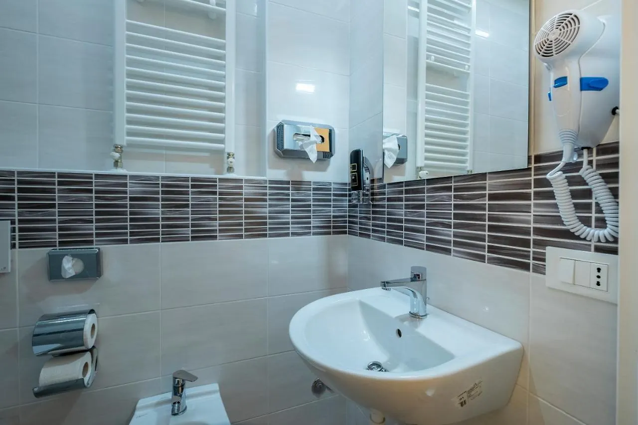 Hotel Giumer Rimini